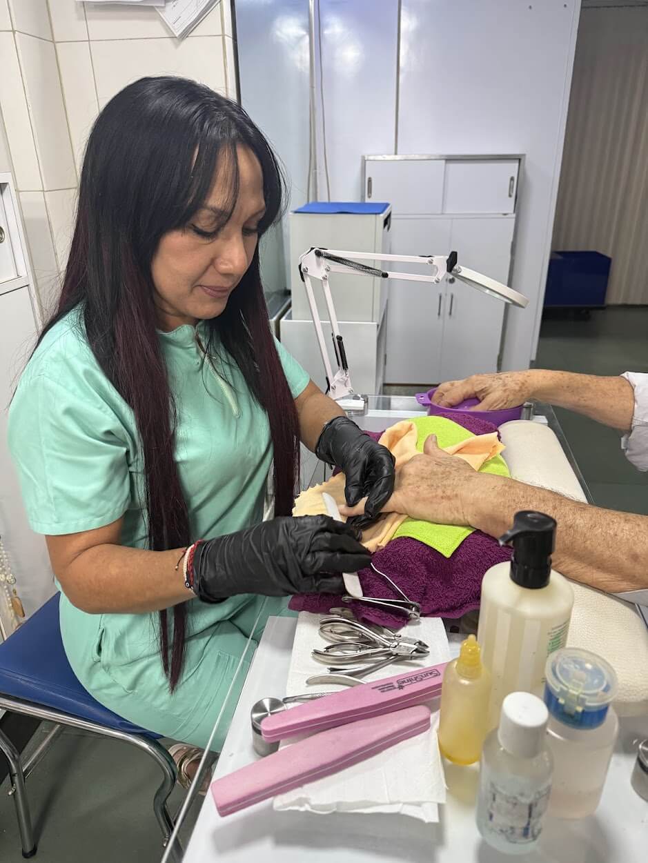 María Elena Vargas - Manicurista